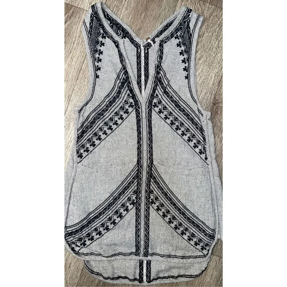 Free People Gray Burlap Embroidered Tunic XS Boho Hippie